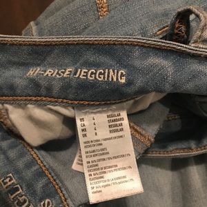 Light wash Hi-rise Jeggings